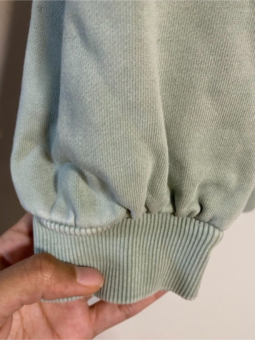 Hudson North Sage Green Crewneck Sweatshirt – Women’s M – Relaxed Fit Pullover - Picture 4 of 9